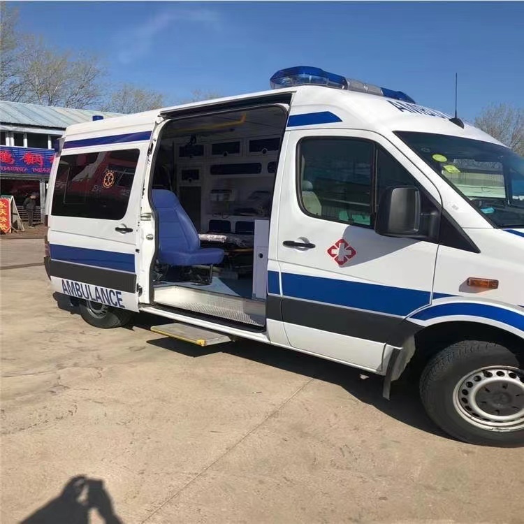郧西私人长途救护车出租转院回家